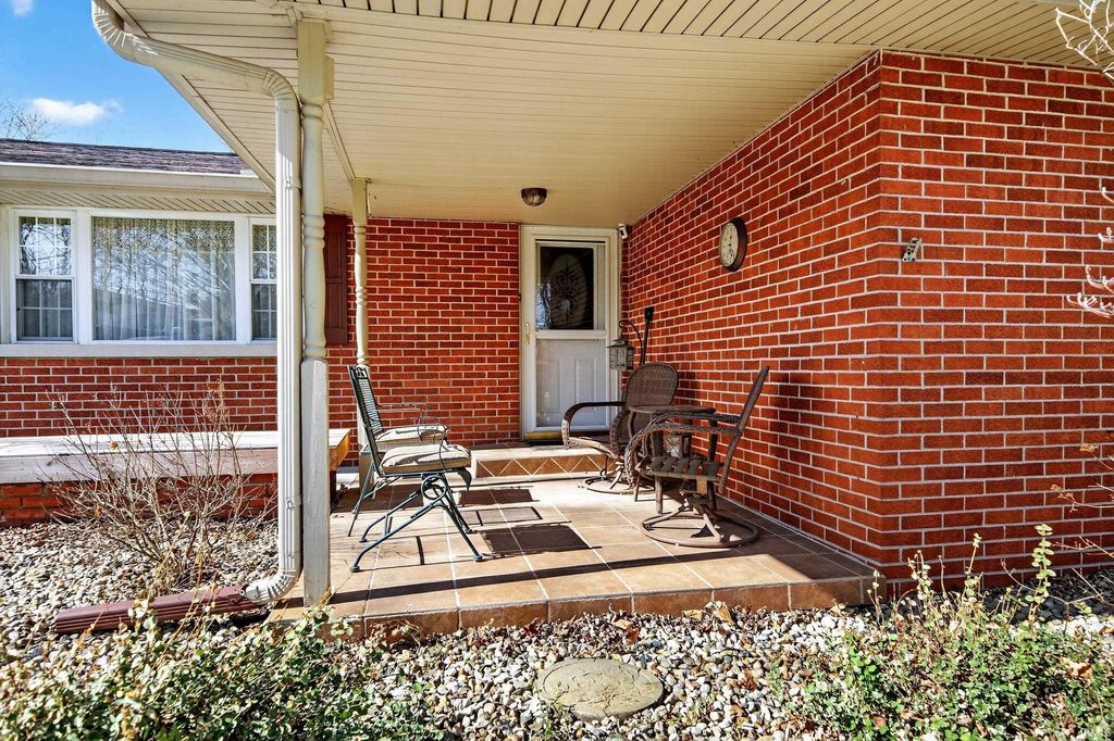 Photo of 4405 N MACOMBE Drive, Marion, IN 46952 (MLS # 202606686)