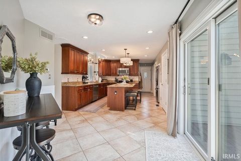 Tiny photo for 3211 WALTON Way, Kokomo, IN 46902 (MLS # 202611981)