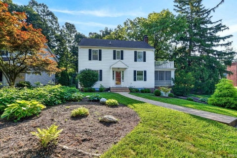 Photo for 1220 Ravinia Road