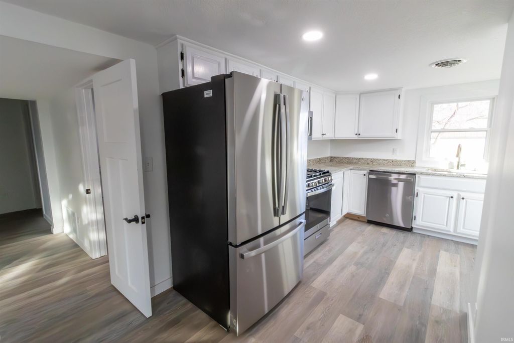 Photo of 204 N Hendricks Street, Warren, IN 46792 (MLS # 202549264)