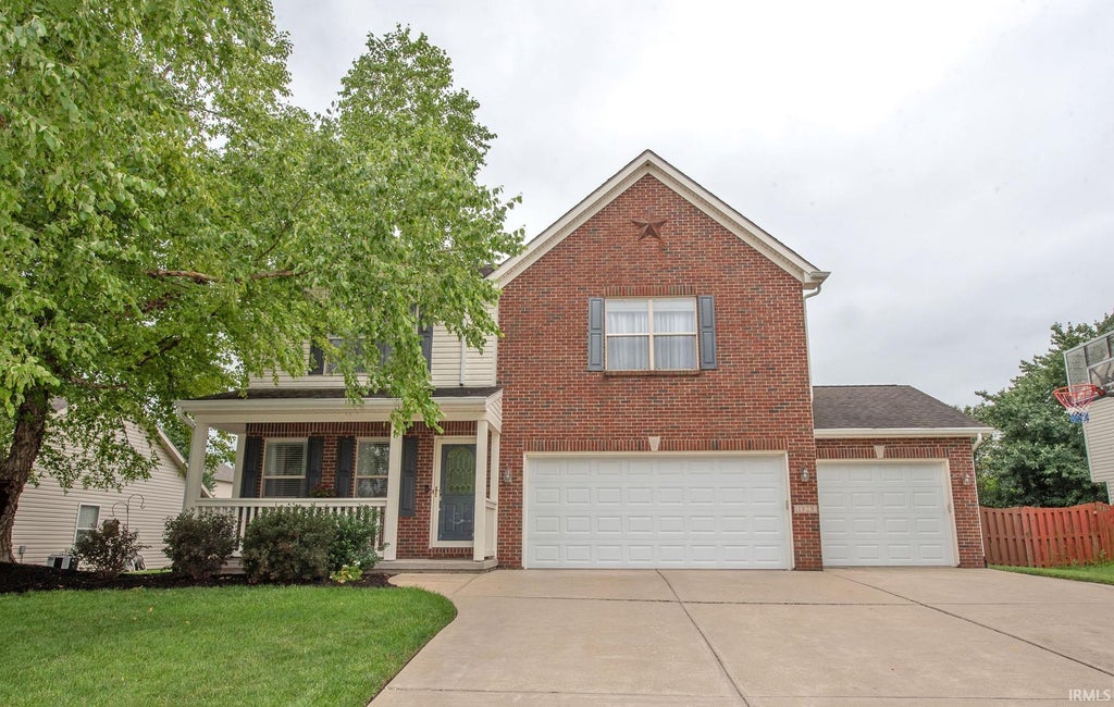 Photo of 1829 Kingfisher Drive, Lafayette, IN 47909 (MLS # 202624746)