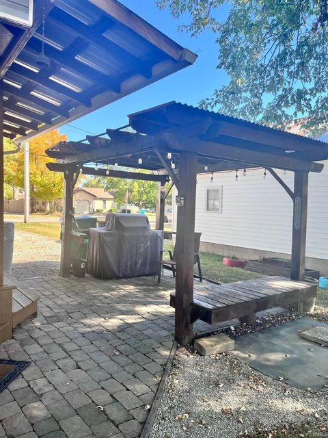 Tiny photo for 405 N Green Street, Greentown, IN 46936 (MLS # 202542031)