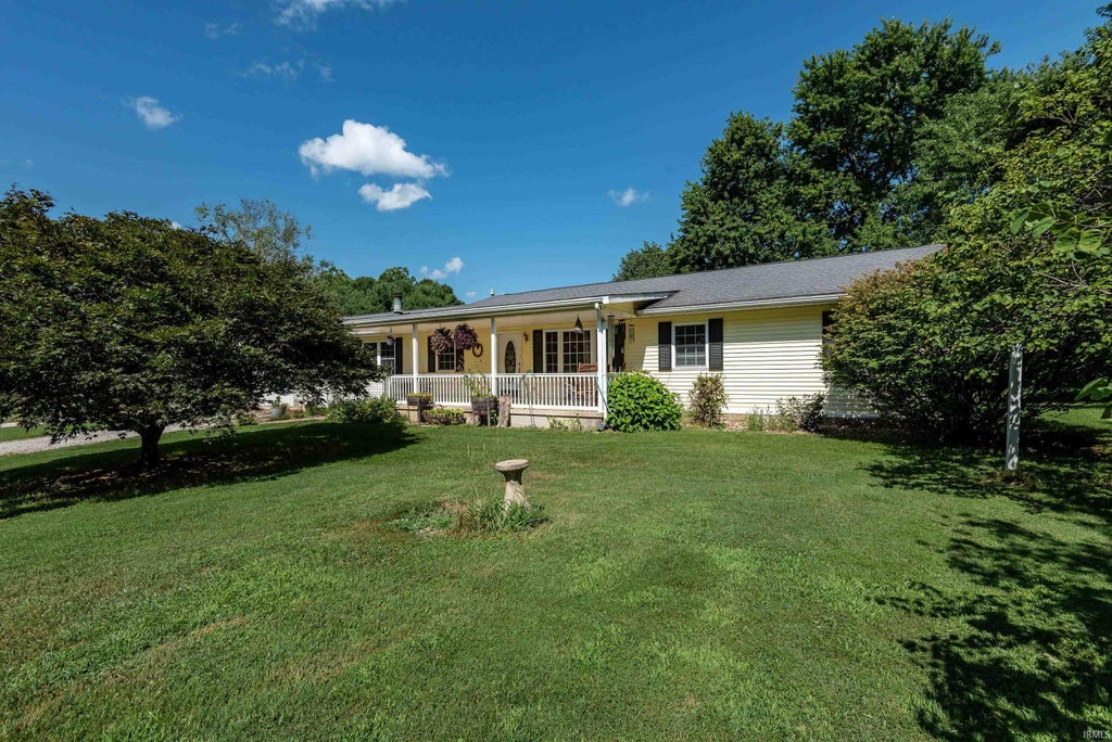 Photo of 3796 W Prather Road, Ellettsville, IN 47429 (MLS # 202629725)