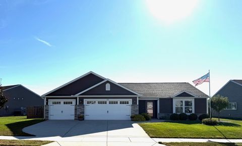 Photo of 3211 Tanager Drive, Lafayette, IN 47909 (MLS # 202535264)