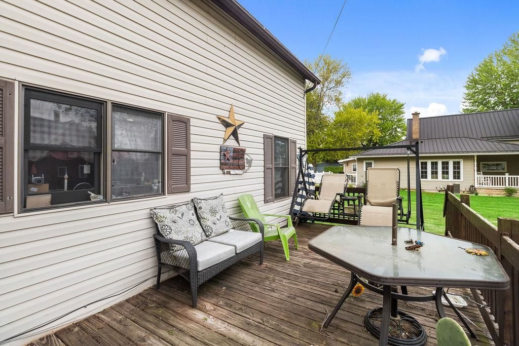Photo of 320 W Walnut Street, Akron, IN 46910 (MLS # 202617146)