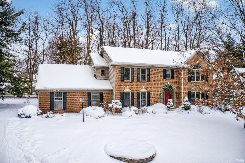 Photo of 15731 Cedar Cove Drive, Granger, IN 46530 (MLS # 202602928)