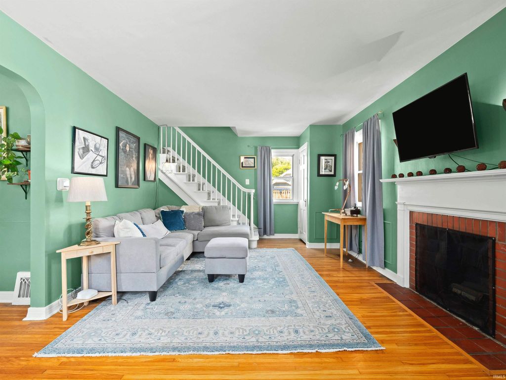 Photo of 801 Kensington Boulevard, Fort Wayne, IN 46805 (MLS # 202541112)