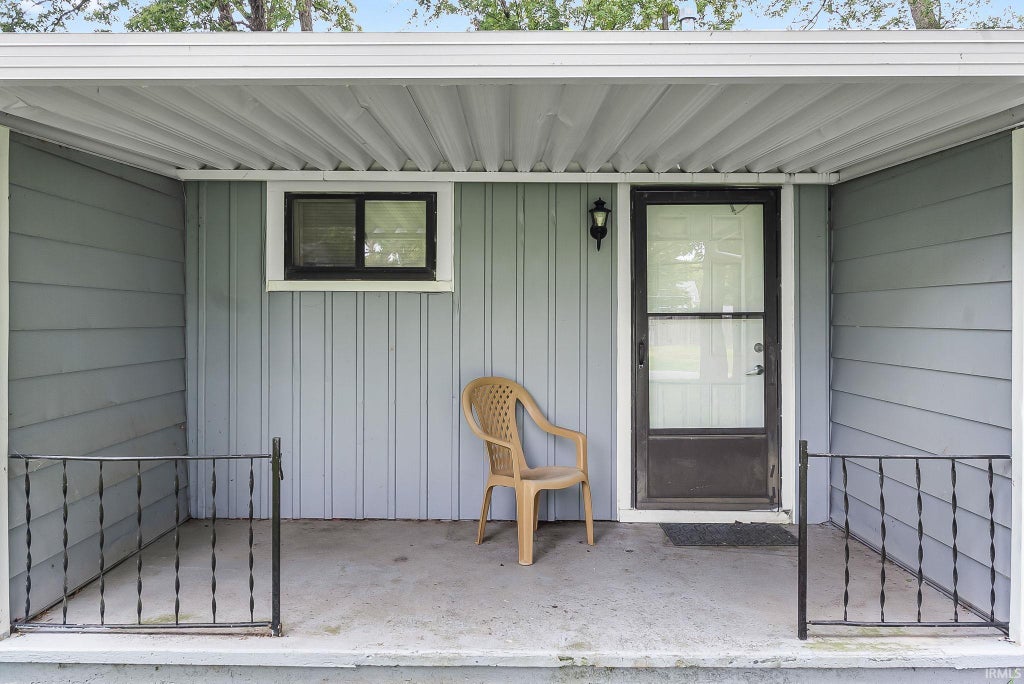 Photo of 333 Pursley Drive, Fort Wayne, IN 46807 (MLS # 202640798)