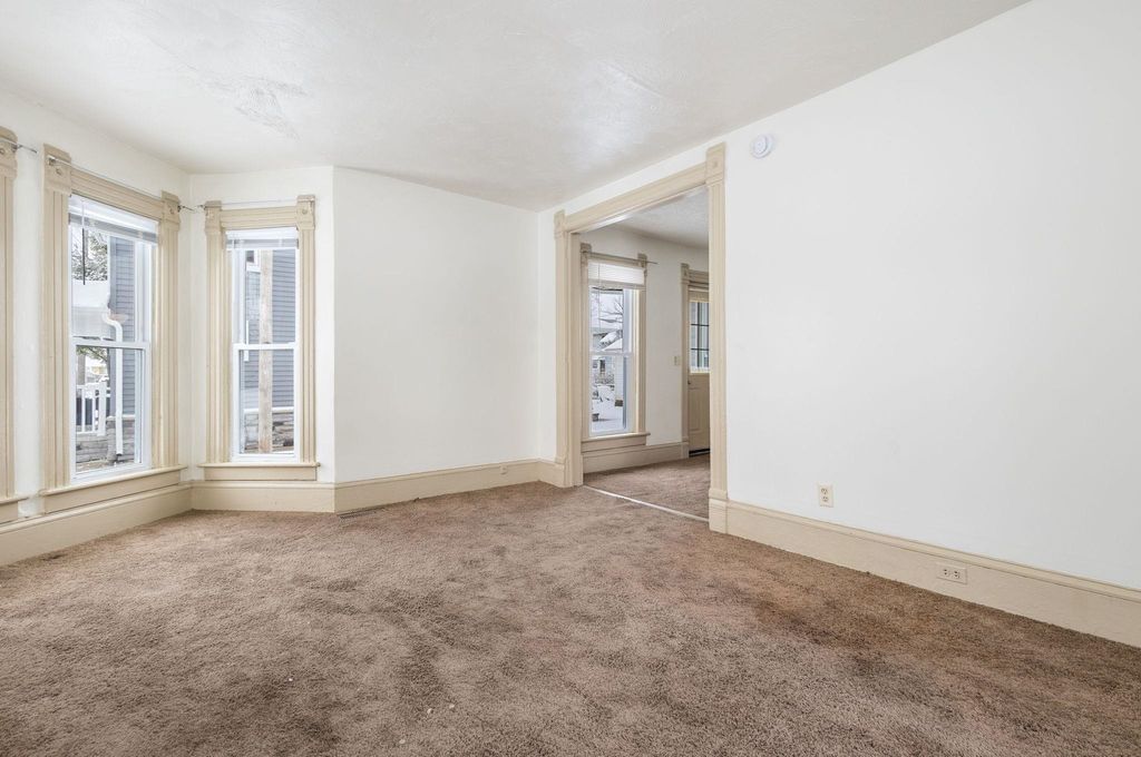 Photo of 212 New Street, Goshen, IN 46526 (MLS # 202548385)