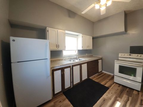 Tiny photo for 503 W Walnut Street #2, Kokomo, IN 46901 (MLS # 202604554)