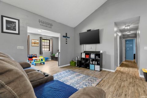 Tiny photo for 202 Heritage Drive, Delphi, IN 46923 (MLS # 202614440)