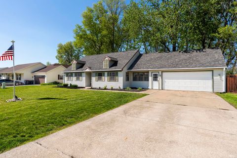 Tiny photo for 202 Heritage Drive, Delphi, IN 46923 (MLS # 202614440)