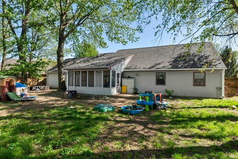 Tiny photo for 202 Heritage Drive, Delphi, IN 46923 (MLS # 202614440)