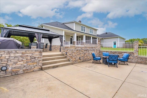 Tiny photo for 6400 N Happe Road, Evansville, IN 47720 (MLS # 202643088)