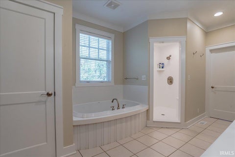 Tiny photo for 6400 N Happe Road, Evansville, IN 47720 (MLS # 202643088)