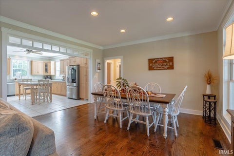 Tiny photo for 6400 N Happe Road, Evansville, IN 47720 (MLS # 202643088)