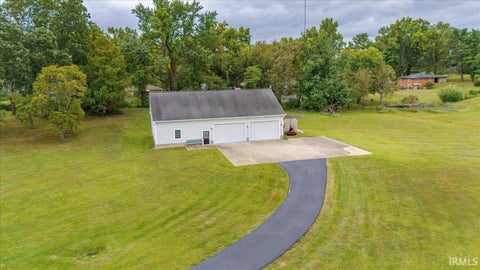 Tiny photo for 6400 N Happe Road, Evansville, IN 47720 (MLS # 202643088)