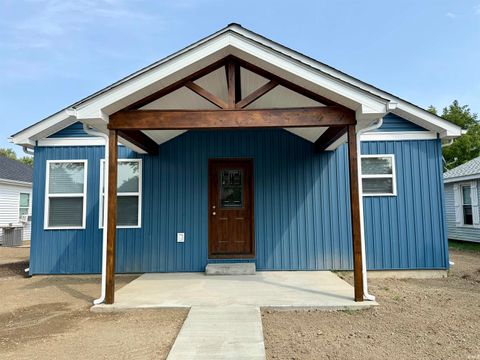 Photo of 1414 N Phillips Street, Kokomo, IN 46901 (MLS # 202535959)