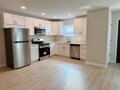 Tiny photo for 1414 N Phillips Street, Kokomo, IN 46901 (MLS # 202535959)