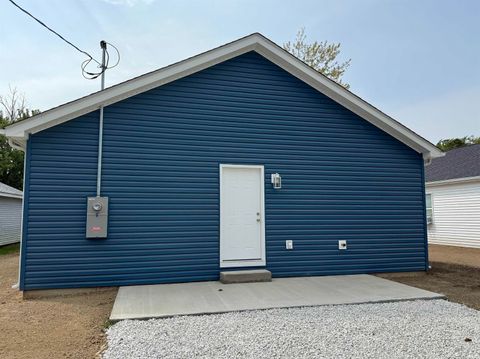 Tiny photo for 1414 N Phillips Street, Kokomo, IN 46901 (MLS # 202535959)