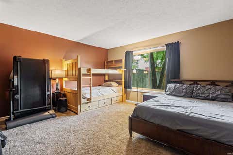 Tiny photo for 610 Wellington Court, Lafayette, IN 47904 (MLS # 202626508)