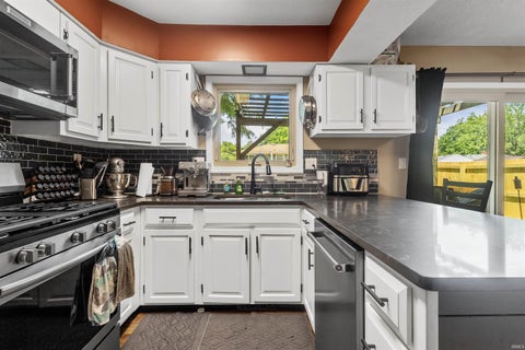 Tiny photo for 610 Wellington Court, Lafayette, IN 47904 (MLS # 202626508)
