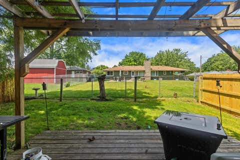 Tiny photo for 610 Wellington Court, Lafayette, IN 47904 (MLS # 202626508)