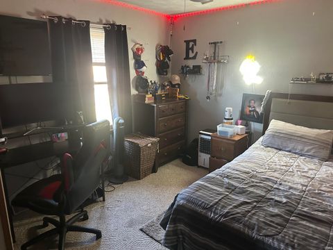 Tiny photo for 1729 N Osage Drive, Kokomo, IN 46902 (MLS # 202541019)