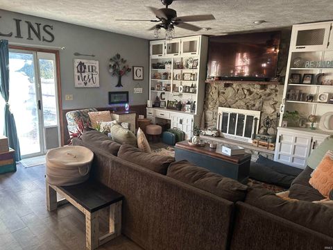 Tiny photo for 1729 N Osage Drive, Kokomo, IN 46902 (MLS # 202541019)