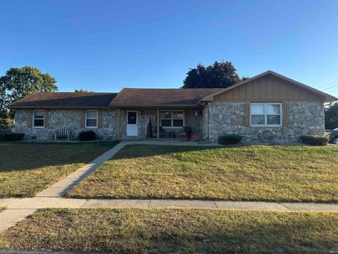 Photo of 1729 N Osage Drive, Kokomo, IN 46902 (MLS # 202541019)