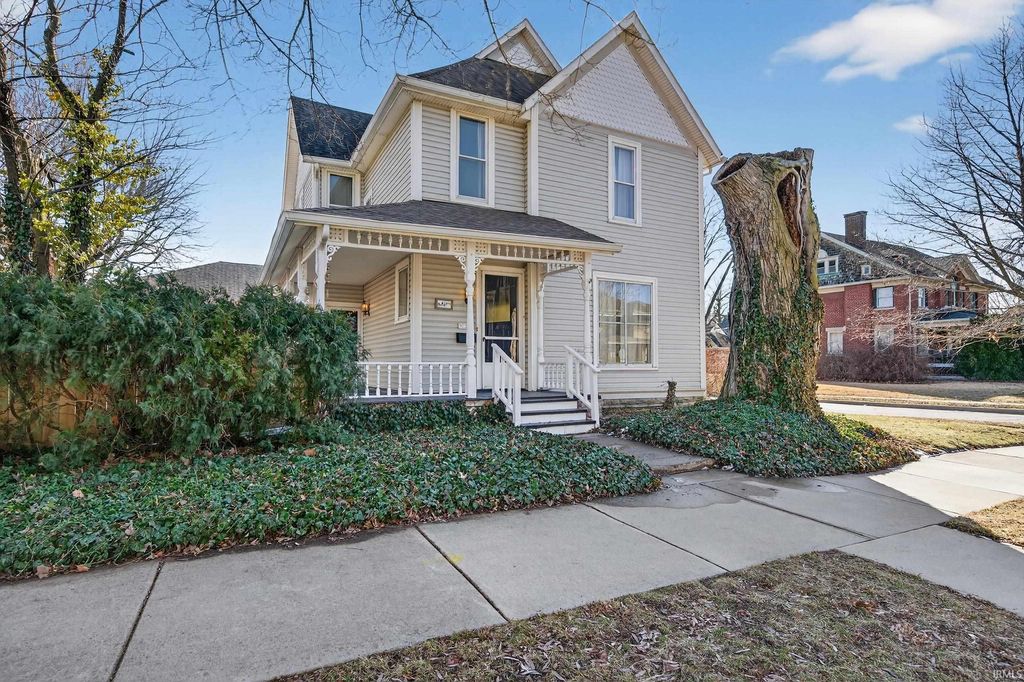 Photo of 921 W Mulberry Street, Kokomo, IN 46901 (MLS # 202606329)