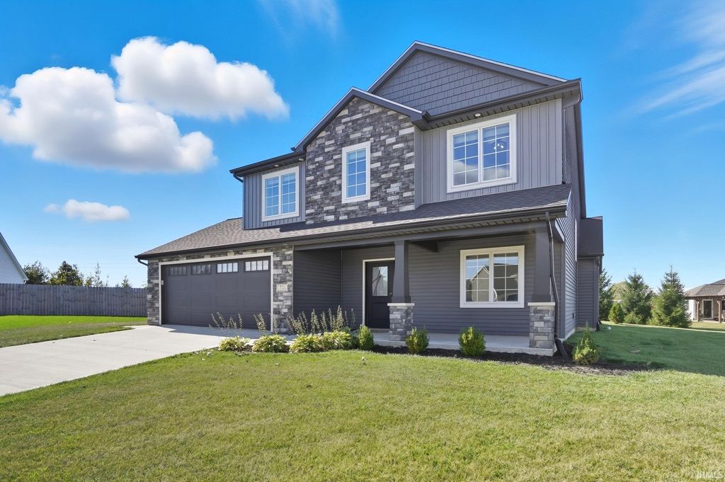 Photo of 1701 Birch Run, Auburn, IN 46706 (MLS # 202541118)