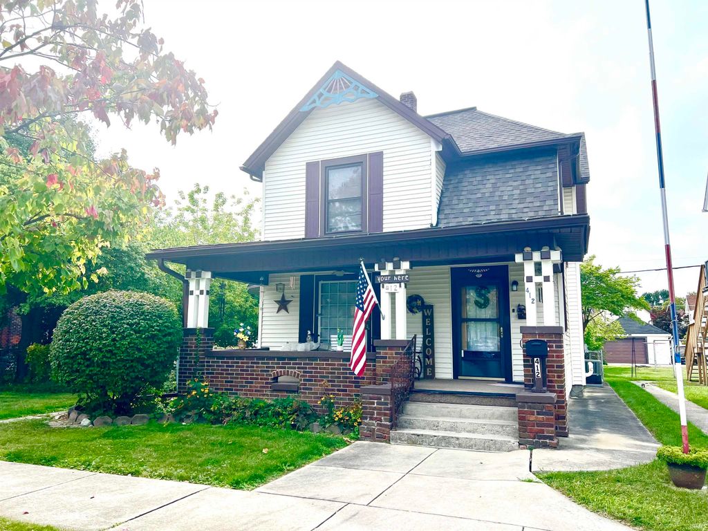 Photo of 412 S Walsh Street, Garrett, IN 46738 (MLS # 202606155)