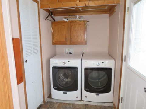 Tiny photo for 6295 LOGANSPORT Road, Logansport, IN 46947 (MLS # 202548360)