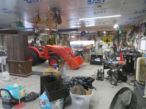 Tiny photo for 6295 LOGANSPORT Road, Logansport, IN 46947 (MLS # 202548360)