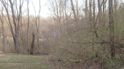 Tiny photo for 6295 LOGANSPORT Road, Logansport, IN 46947 (MLS # 202548360)