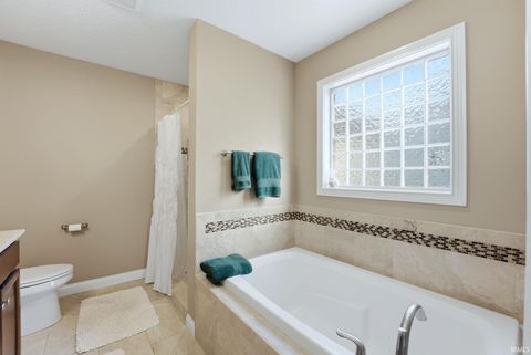 Tiny photo for 5525 Kodiak Trail, Auburn, IN 46706 (MLS # 202611066)