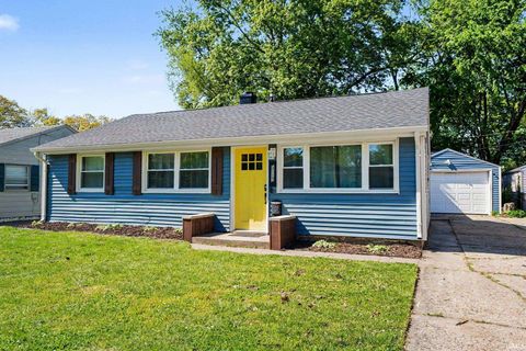 Tiny photo for 3117 Sunnymede Avenue, South Bend, IN 46615 (MLS # 202616342)
