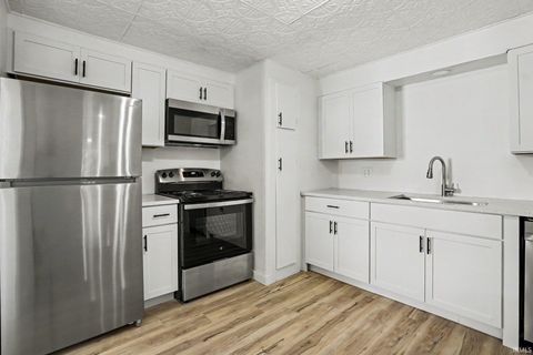 Tiny photo for 3117 Sunnymede Avenue, South Bend, IN 46615 (MLS # 202616342)