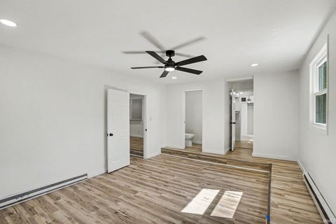 Tiny photo for 3117 Sunnymede Avenue, South Bend, IN 46615 (MLS # 202616342)