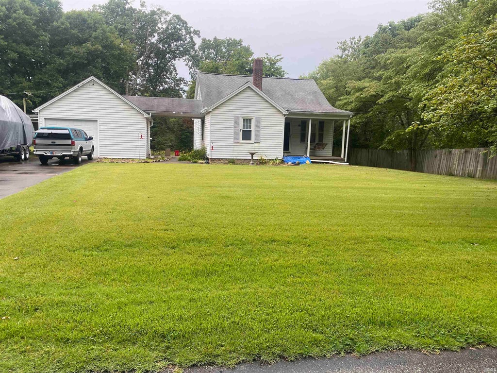Photo of 11700 Oak Trail Drive Drive, Evansville, IN 47725 (MLS # 202633941)
