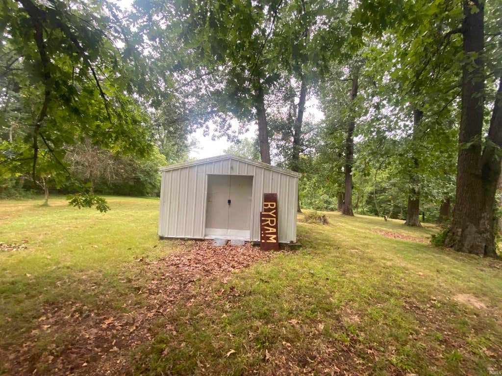 Photo of 11700 Oak Trail Drive Drive, Evansville, IN 47725 (MLS # 202633941)