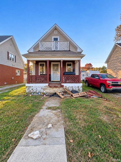 Photo of 1009 S Michigan Street, Burlington, IN 46915 (MLS # 202644406)