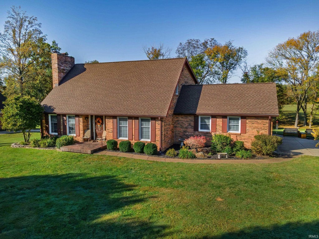 Photo of 5827 Hartmann Road, Mount Vernon, IN 47620 (MLS # 202644405)