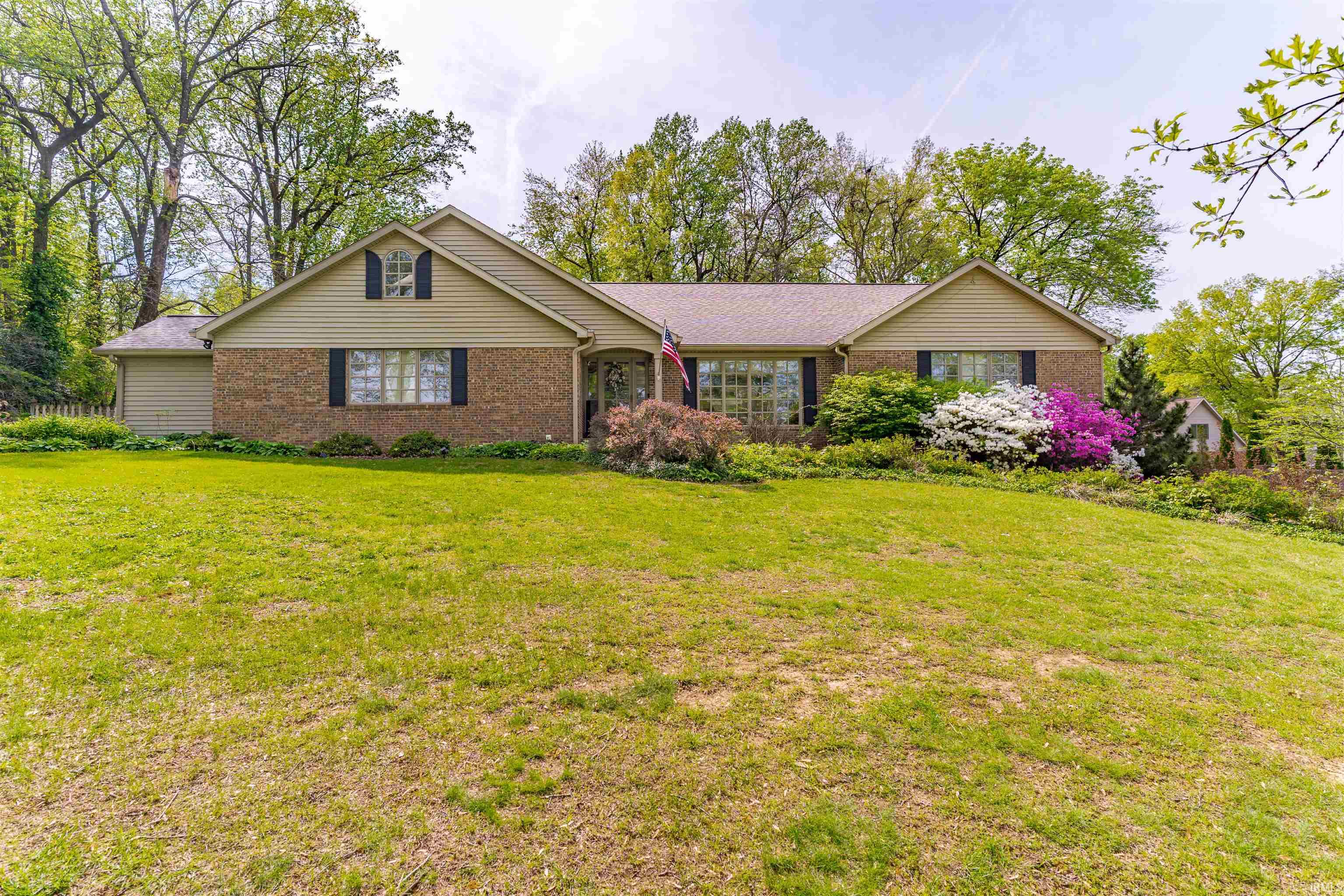 Listing image 1