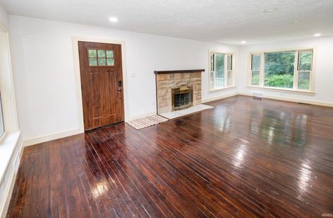 Tiny photo for 9325 Baumgart Road, Evansville, IN 47725 (MLS # 202612392)