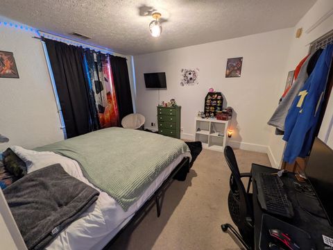 Tiny photo for 15 E main Street, Rossville, IN 46065 (MLS # 202608659)