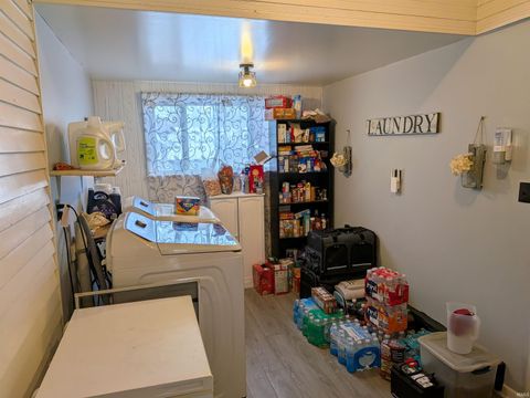 Tiny photo for 15 E main Street, Rossville, IN 46065 (MLS # 202608659)