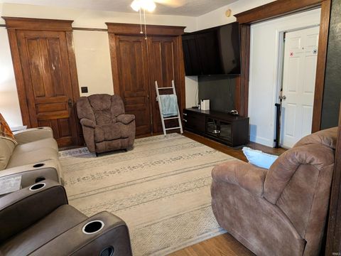 Tiny photo for 15 E main Street, Rossville, IN 46065 (MLS # 202608659)