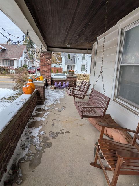 Tiny photo for 15 E main Street, Rossville, IN 46065 (MLS # 202608659)